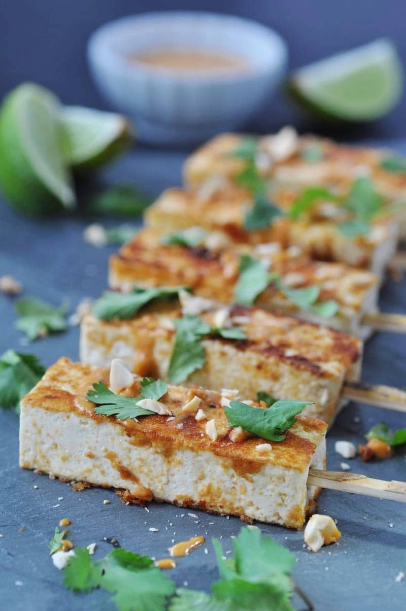 Vegan Peanut Sriracha Glazed Tofu Satay! An easy, quick, and healthy appetizer for your next get together.