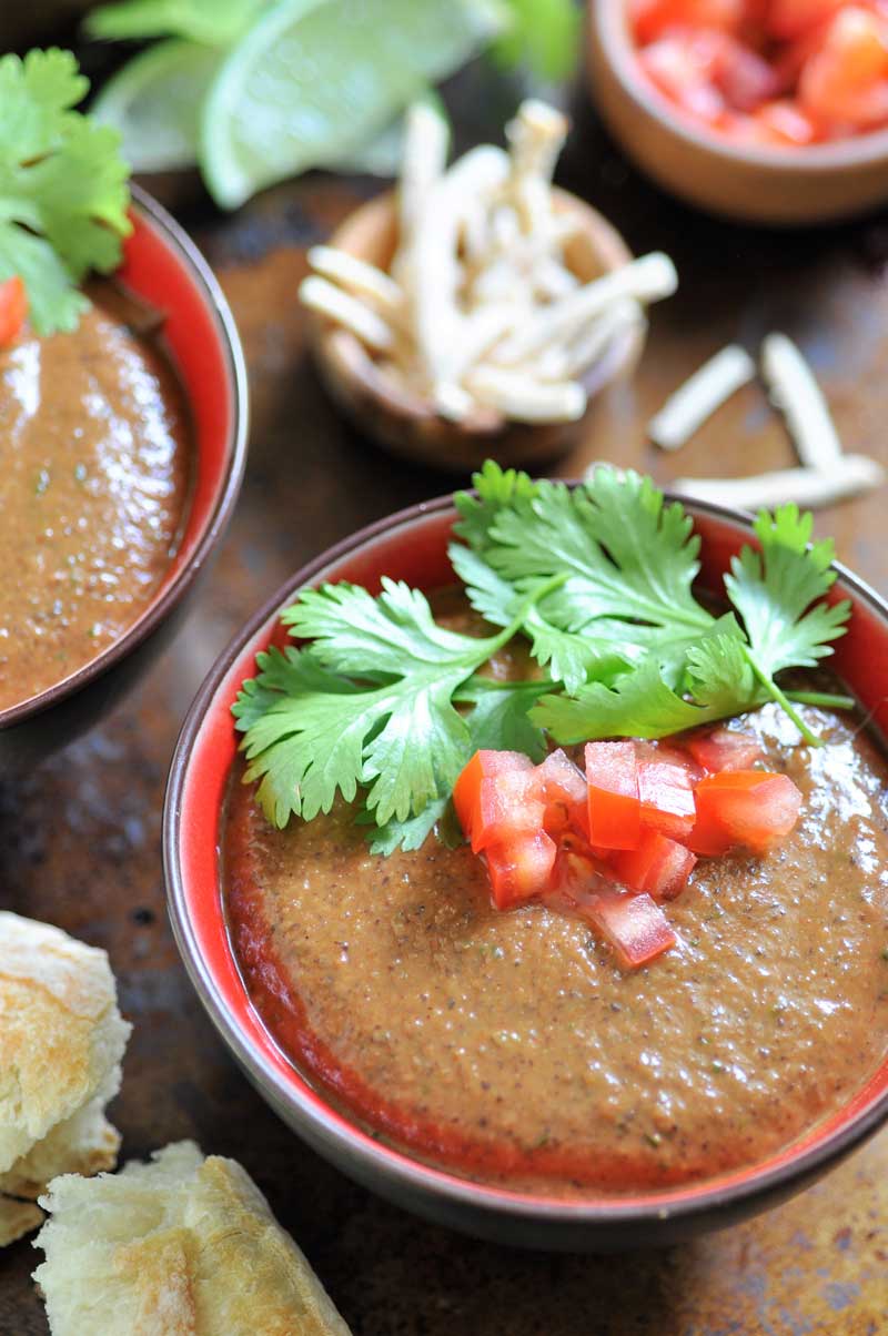 Simple and quick Cuban black bean soup. It's vegan!