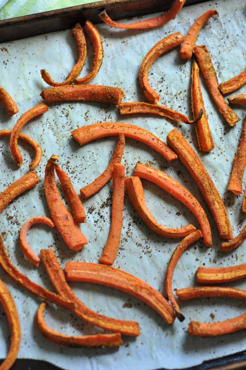 Curried Carrot Fries! Perfectly seasoned oven baked fries made out of carrots!