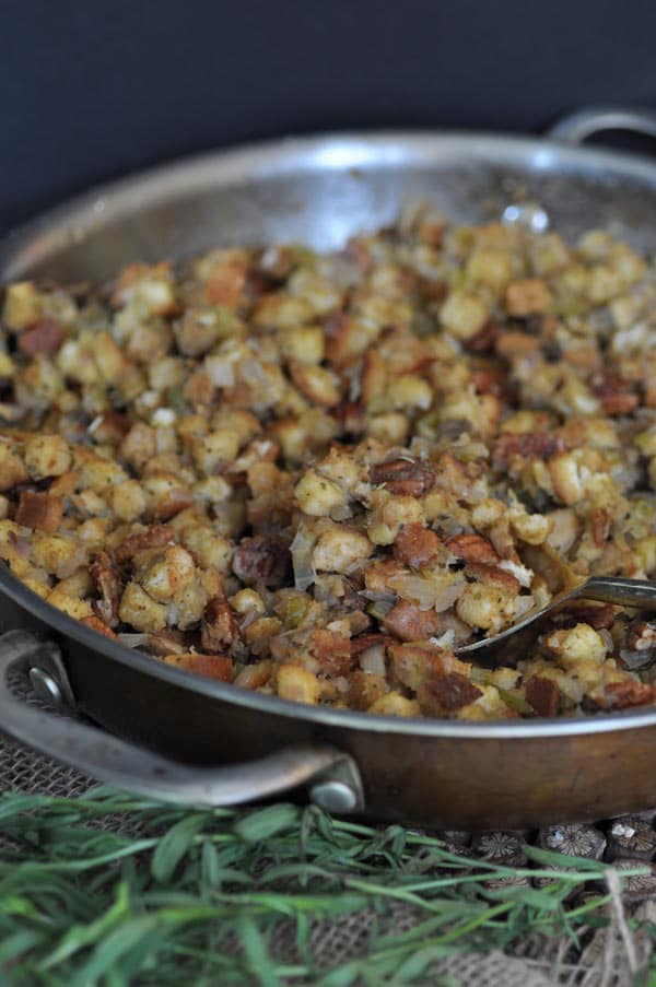 Make your own vegan stuffing with spiced pecans and tarragon this Thanksgiving. It's easy! 
